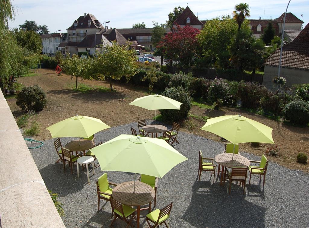 Hotel La Maison D'Antan Arzacq-Arraziguet Exterior foto